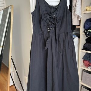 Whowhatwear black midi dress